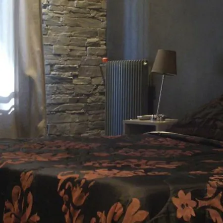 Lpl Paris Hotel